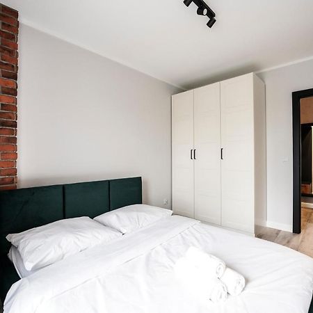 Mlyn Wroclaw 10/8アパートメント エクステリア 写真